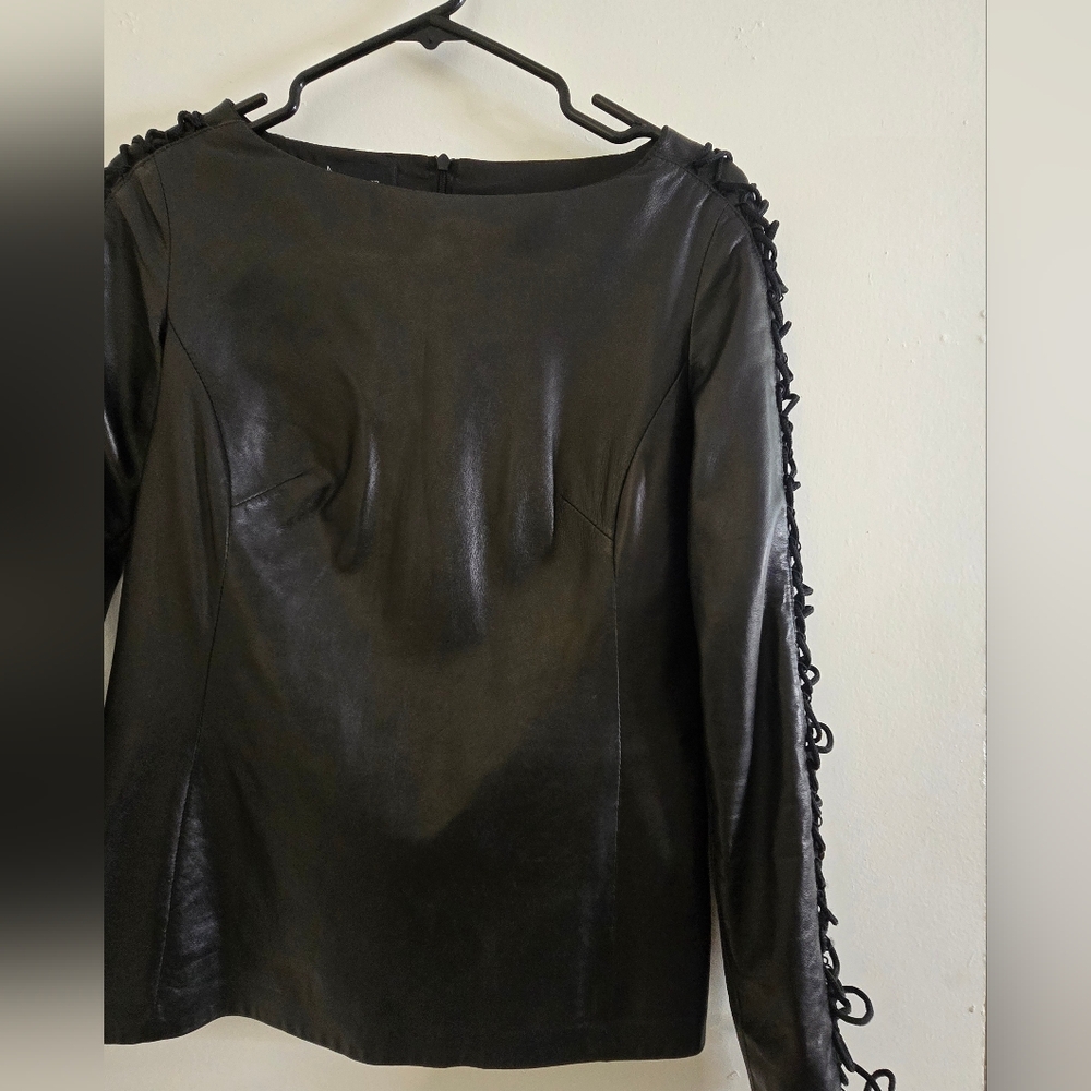 Danier X Mark Fast Black Leather Jacket/Top with Lace-Up Sleeves - Picture 3 of 8